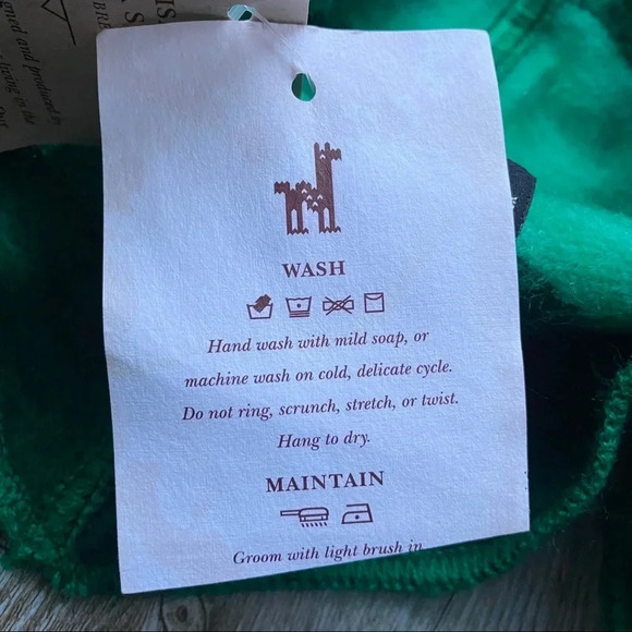 NWT POKOLOKO | Alpaca Wool Infinity Scarf - Picture 5 of 9